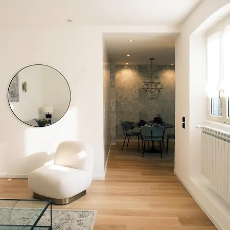Comecasa Design Montenapoleone - Spiga Daire