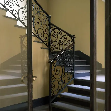 Comecasa Design Montenapoleone - Spiga Daire Milano